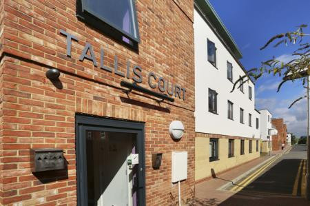 Classic En-Suite Tallis Court