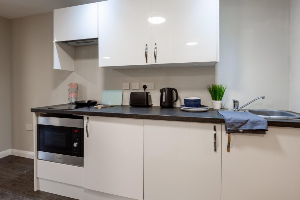 Premier Studio - w/ Accessible Bathroom