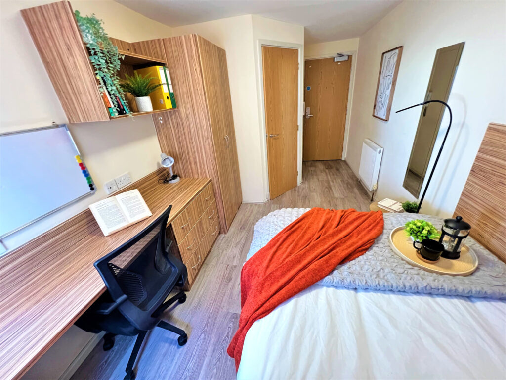Deluxe En-Suite