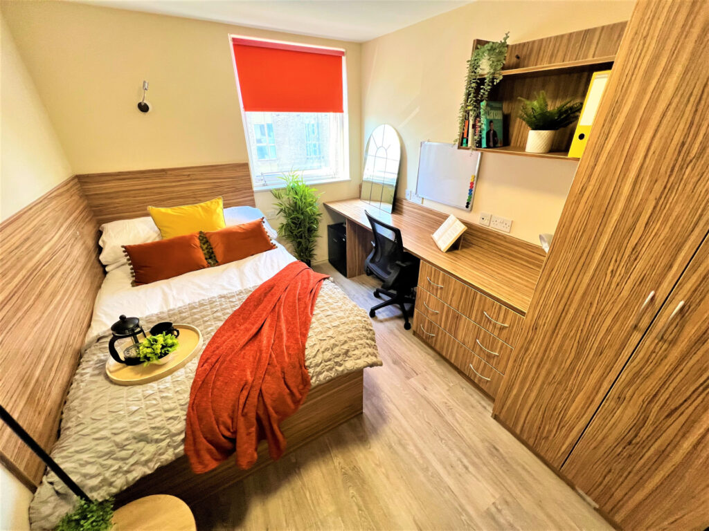 Deluxe En-Suite