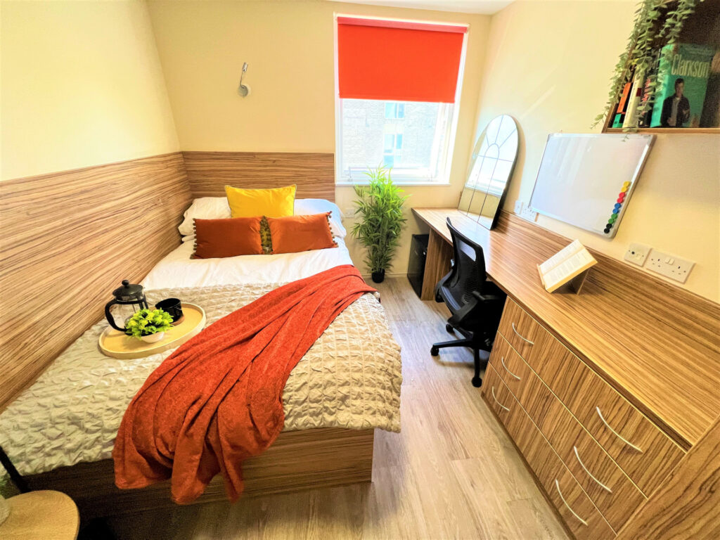 Deluxe En-Suite