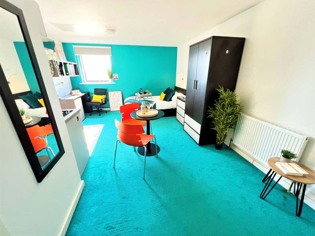 Premier Studio
