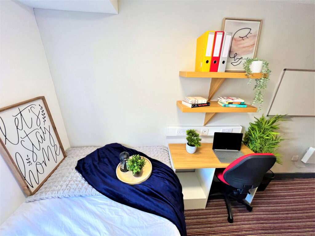 Classic En-Suite