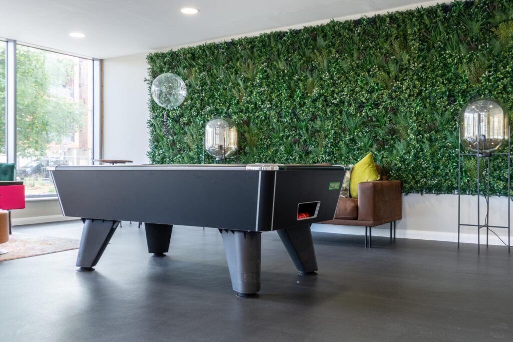 Penthouse Studio
