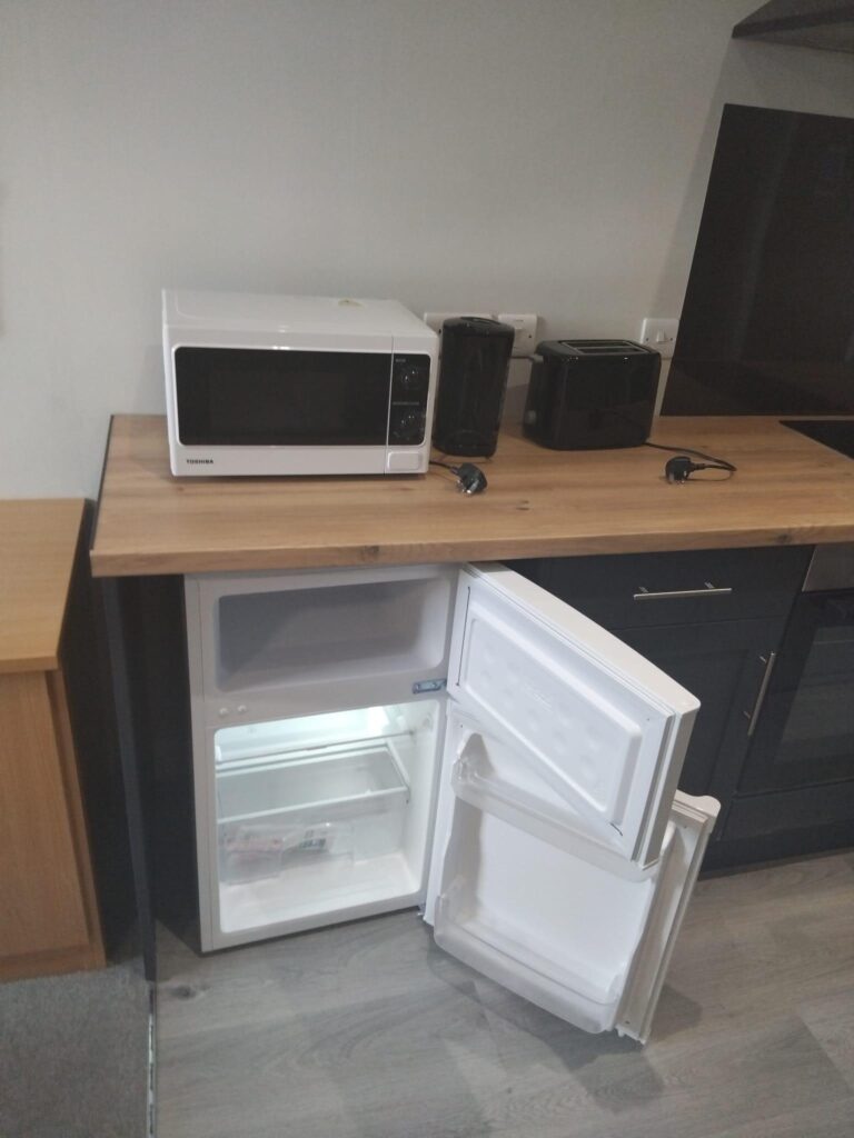 Deluxe Plus Studio