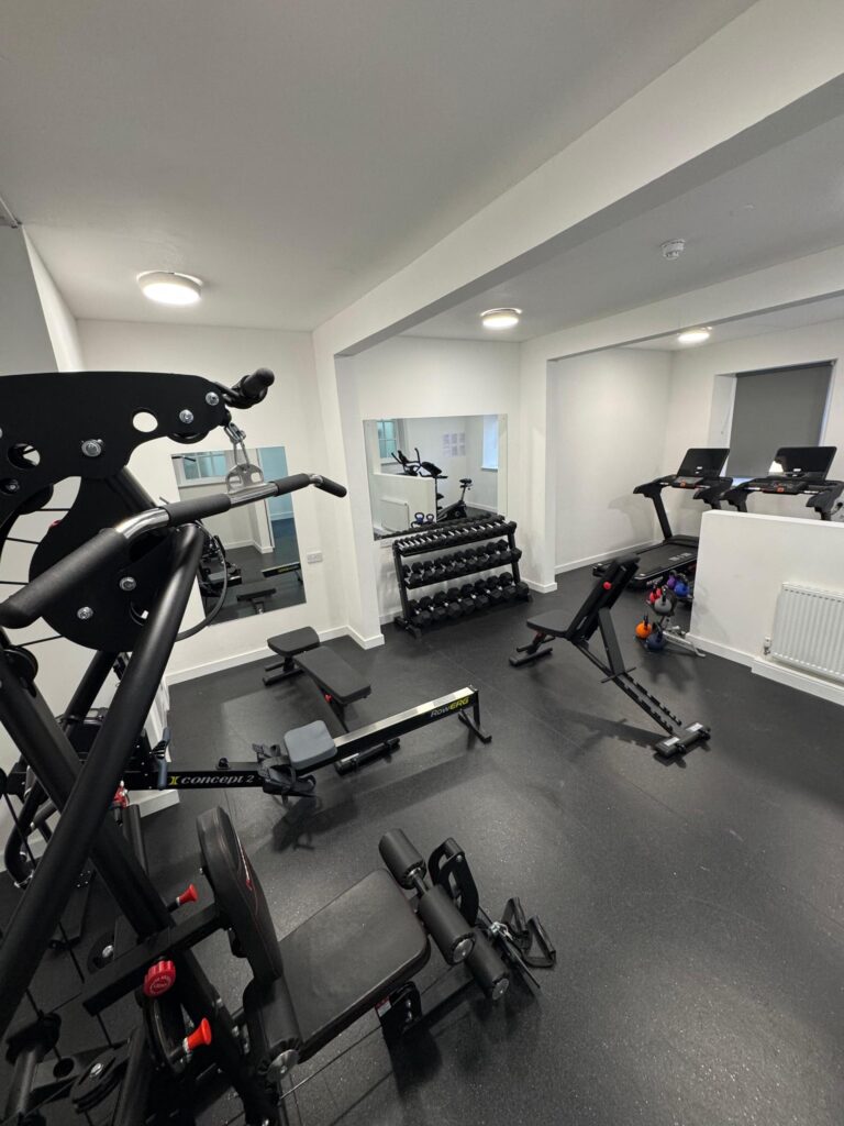 Deluxe Studio