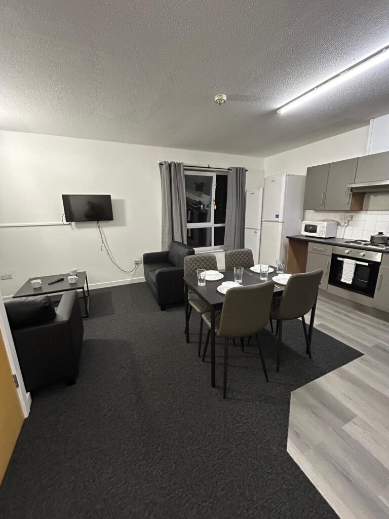 Deluxe Plus En-Suite