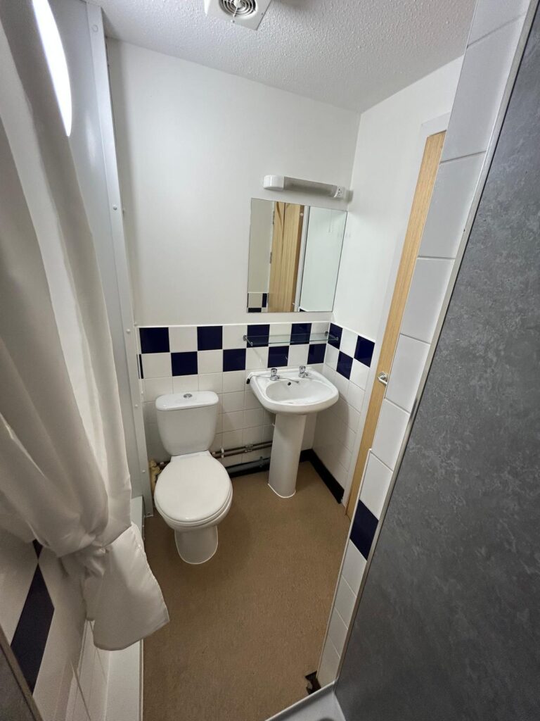 Deluxe Plus En-Suite