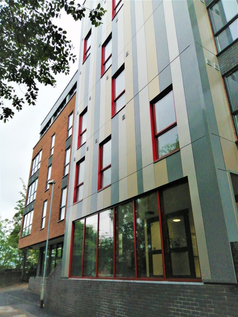 Classic Wet Room Studio