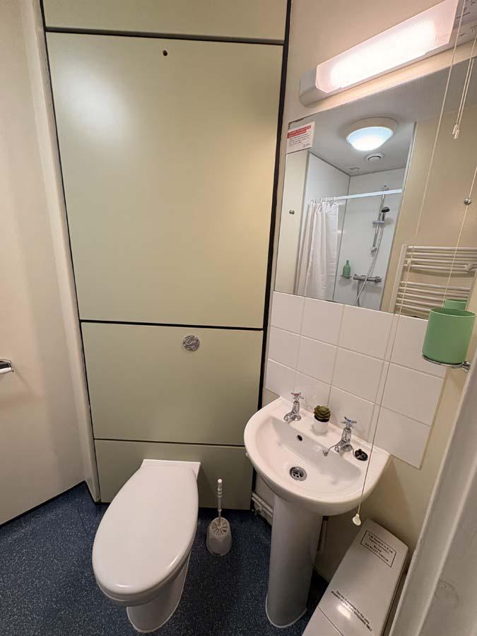Classic En-Suite