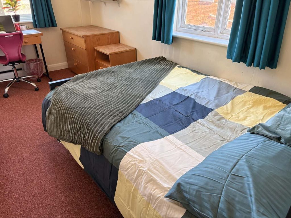Deluxe En-Suite