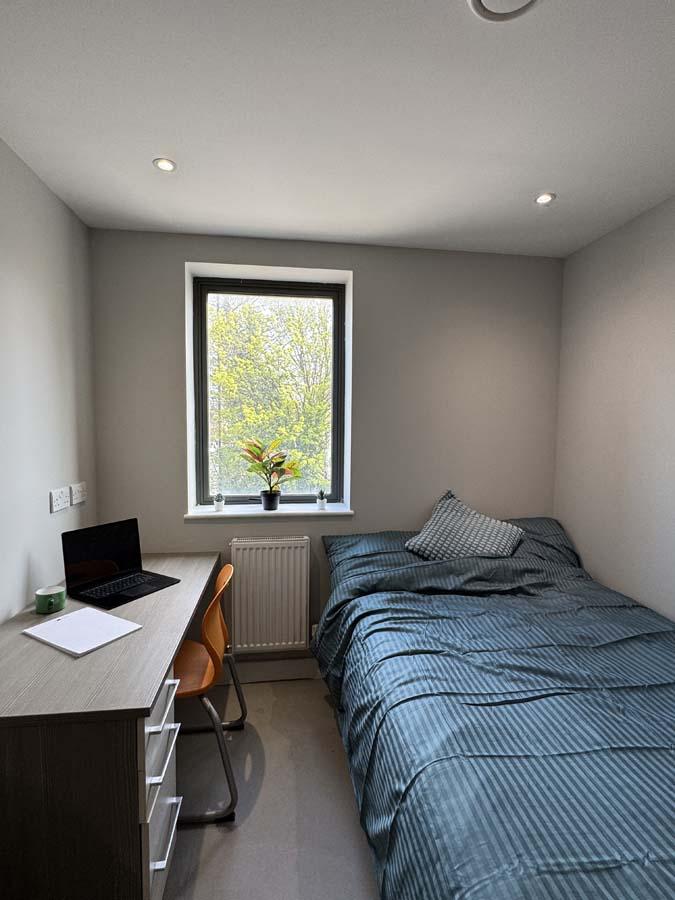 Two bedroom non en-suite
