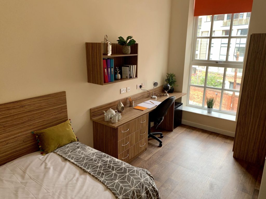 Classic En-Suite