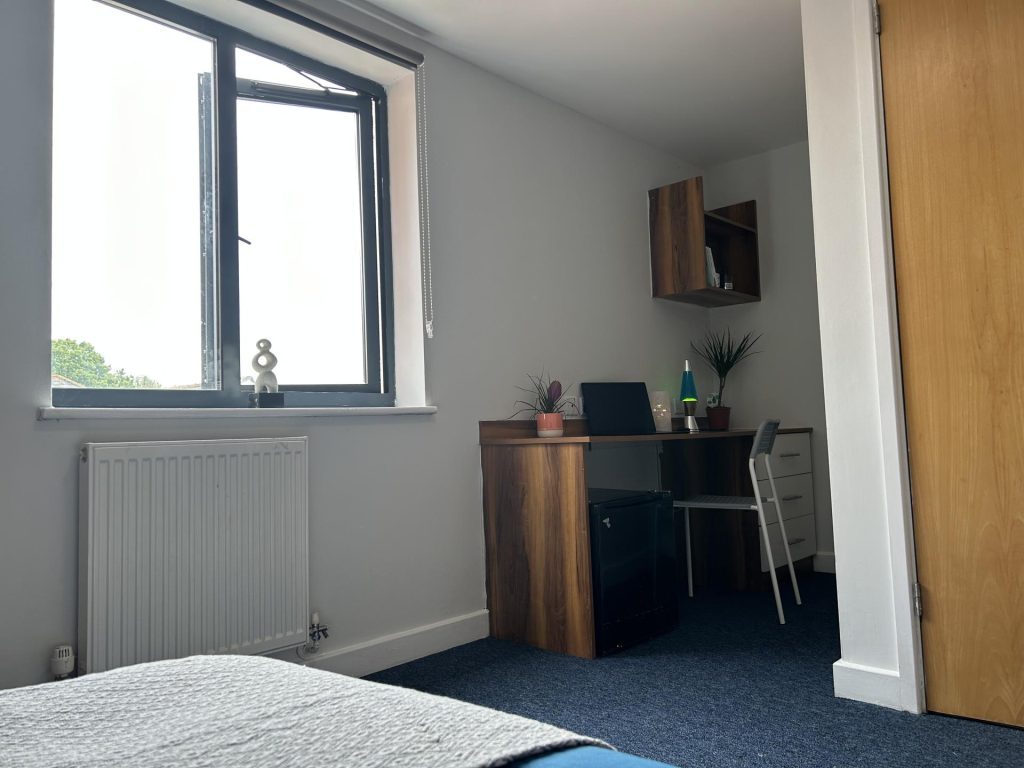 Classic En-Suite Tallis Court