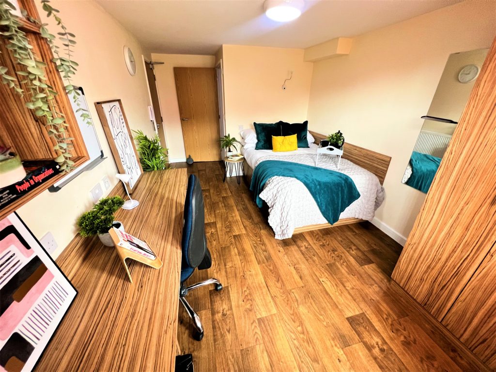 Deluxe Wet Room En-Suite