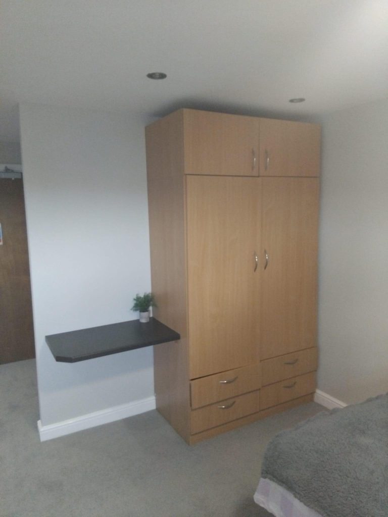 Deluxe Plus Studio